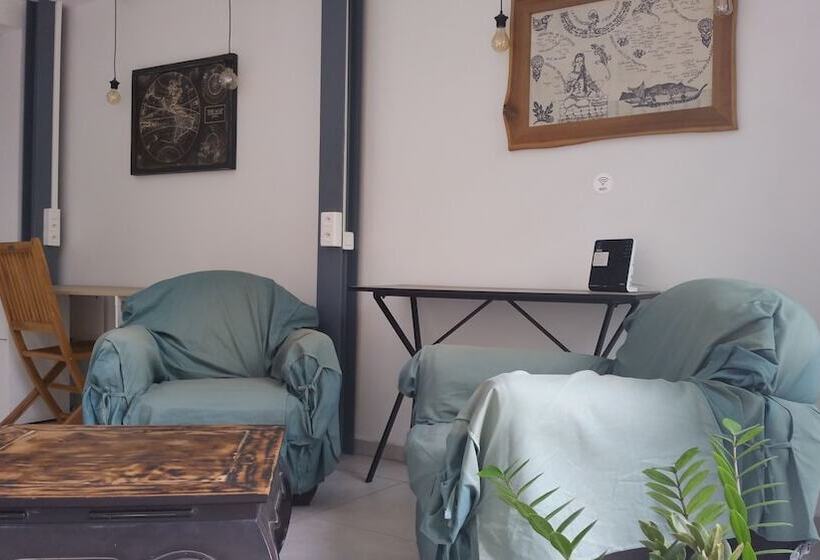 پانسیون Paofai Guesthouse