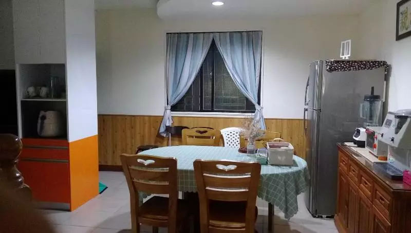 پانسیون Qin Shui House