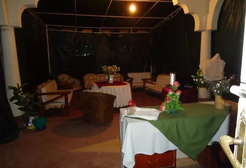 پانسیون Taphe Guest House Resort