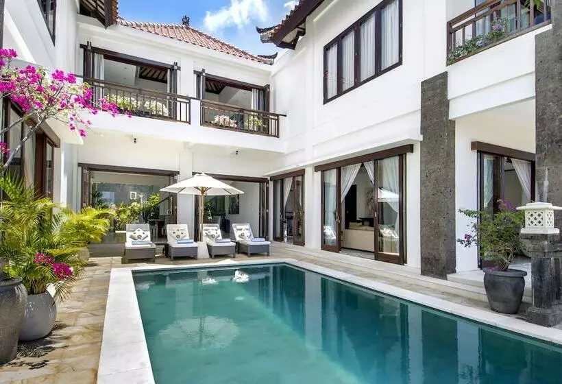 Villa Amanie   Private Villa With Infinity Pool, Stunning Views And Cook