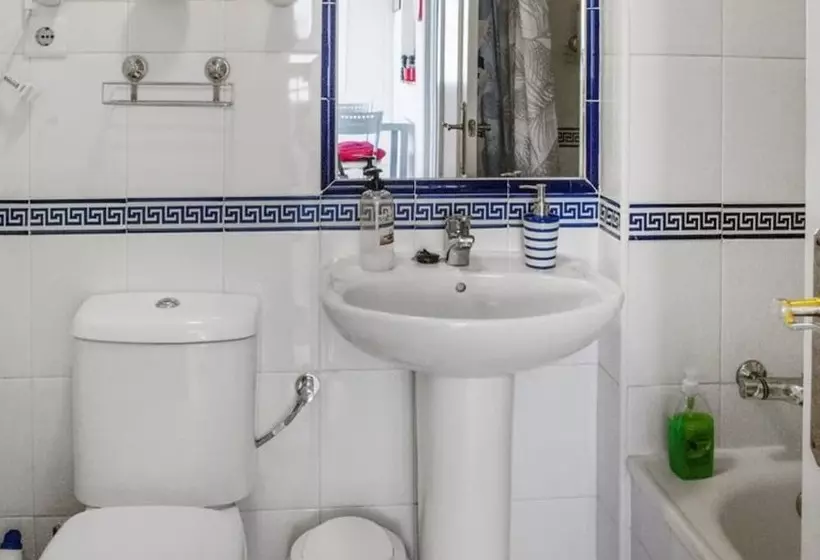 107262   Apartment In Mijas