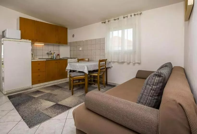 Apartment Kucinic