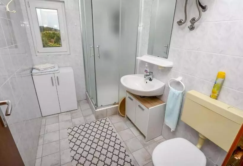 Apartment Kucinic