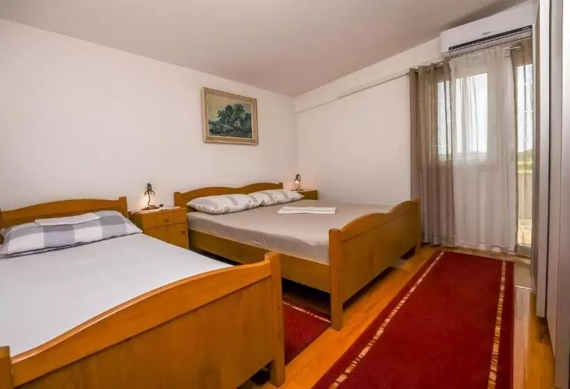 Apartment Kucinic