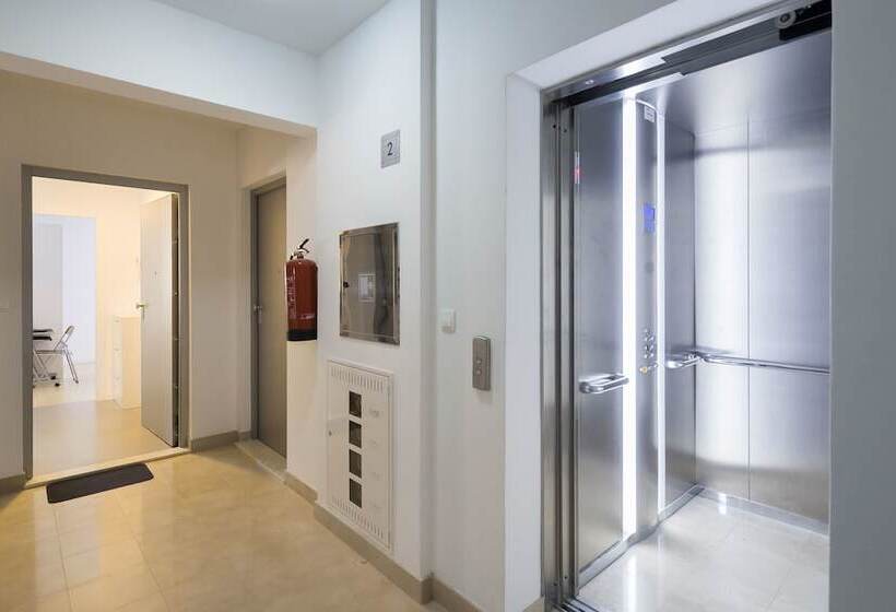 Apartment Vjera   Garage And Elevator