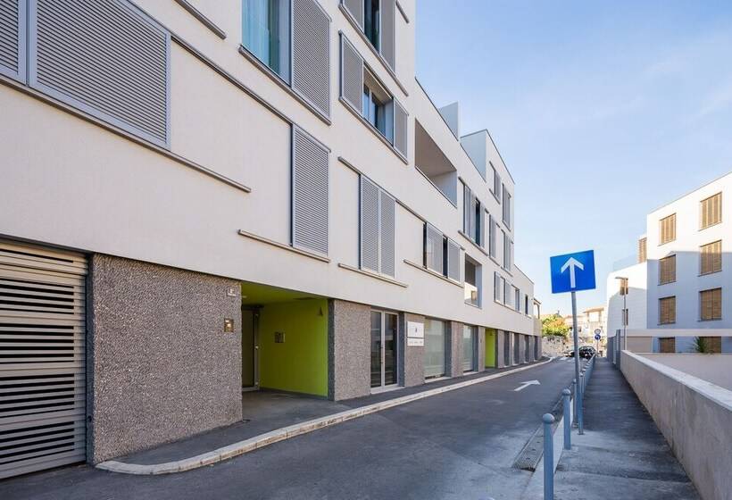 Apartment Vjera   Garage And Elevator