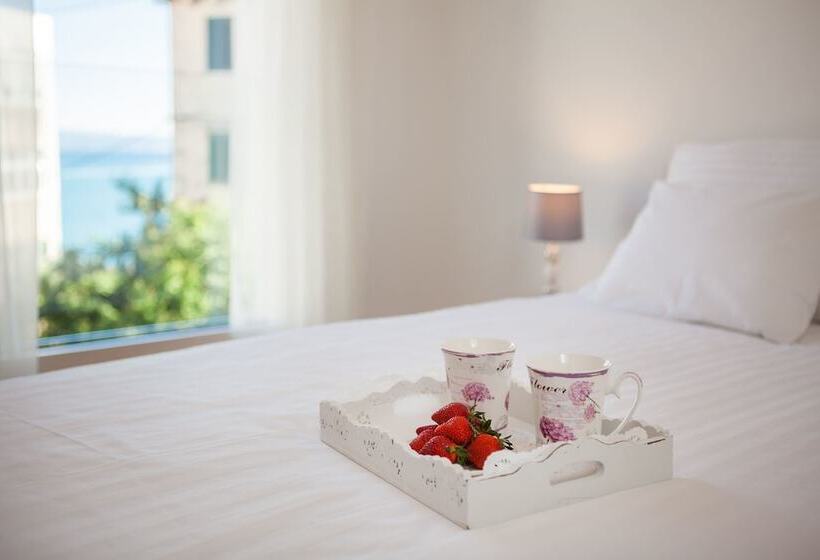 Apartment Vjera   Garage And Elevator