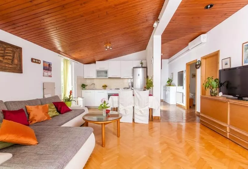 Apartments Kate Makarska