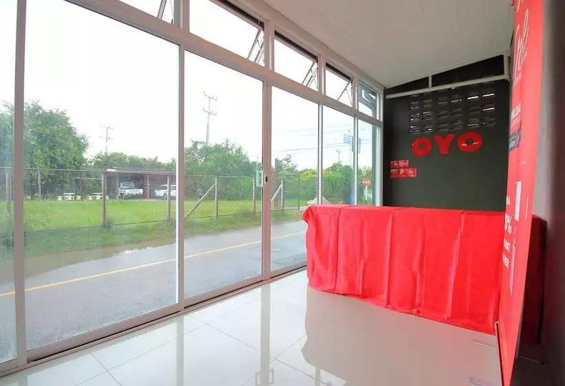 هتل Baan Kesmanee By Oyo Rooms