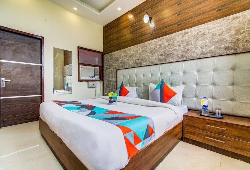 호텔 Fabexpress Prabhat