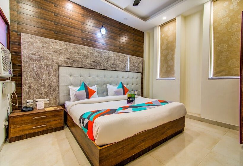 호텔 Fabexpress Prabhat