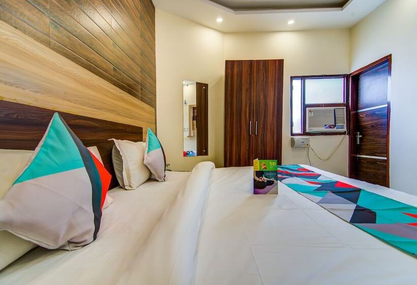 호텔 Fabexpress Prabhat