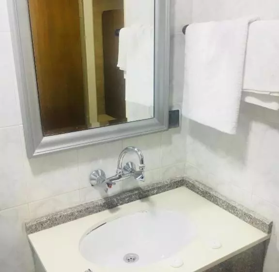 Hebron Hotel فندق الخليل
