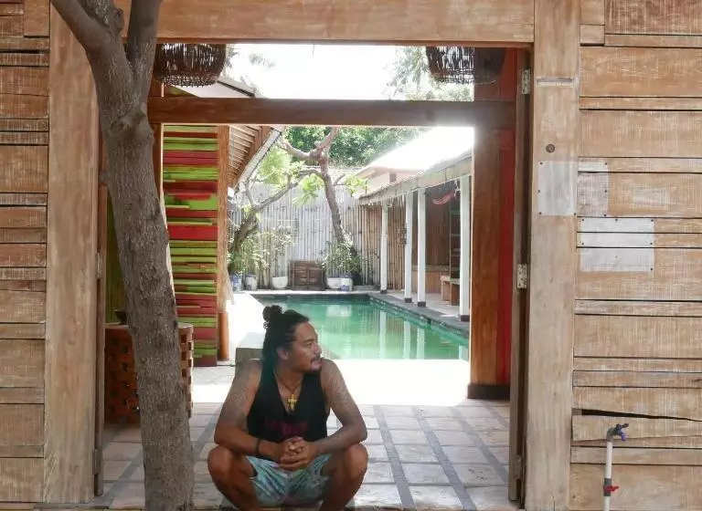 هتل Kushak Bungalow Gili Trawangan