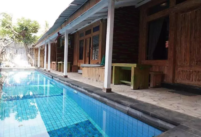 هتل Kushak Bungalow Gili Trawangan