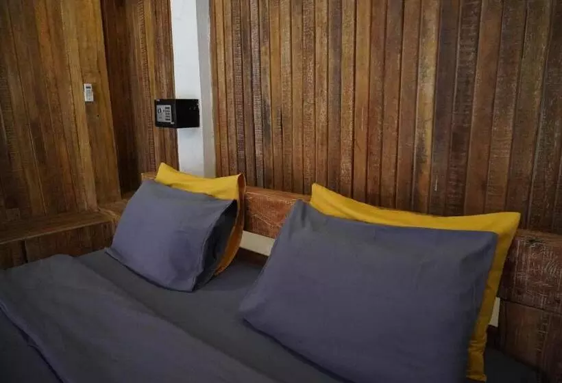 هتل Kushak Bungalow Gili Trawangan