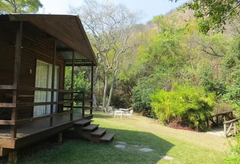 Majatalo Fountain Baths Guest Cottages