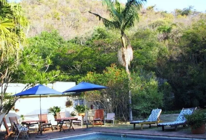 Majatalo Fountain Baths Guest Cottages