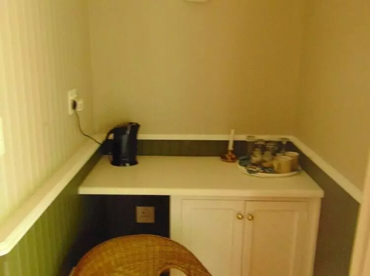 Majatalo Fountain Baths Guest Cottages