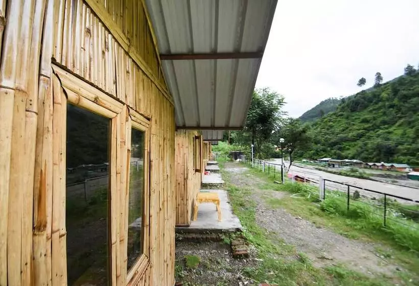 پانسیون Reva Camps By Oyo Rooms