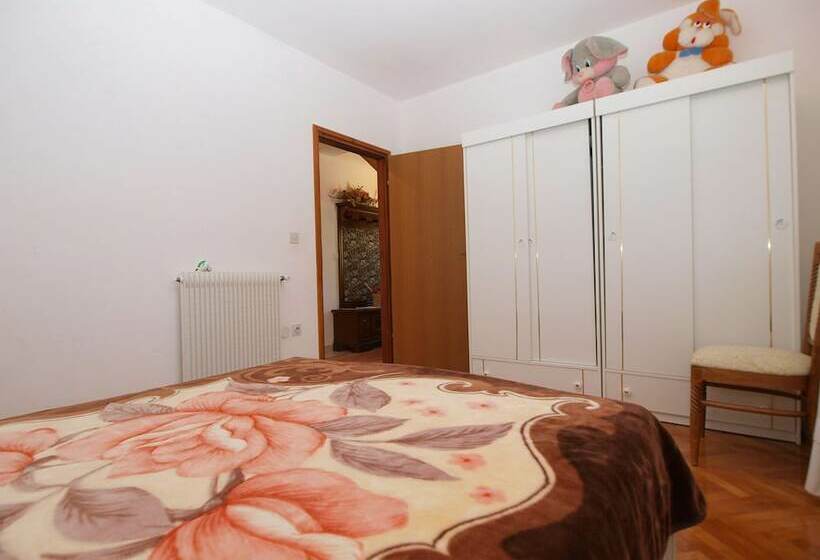 Apartment Luisa 1437