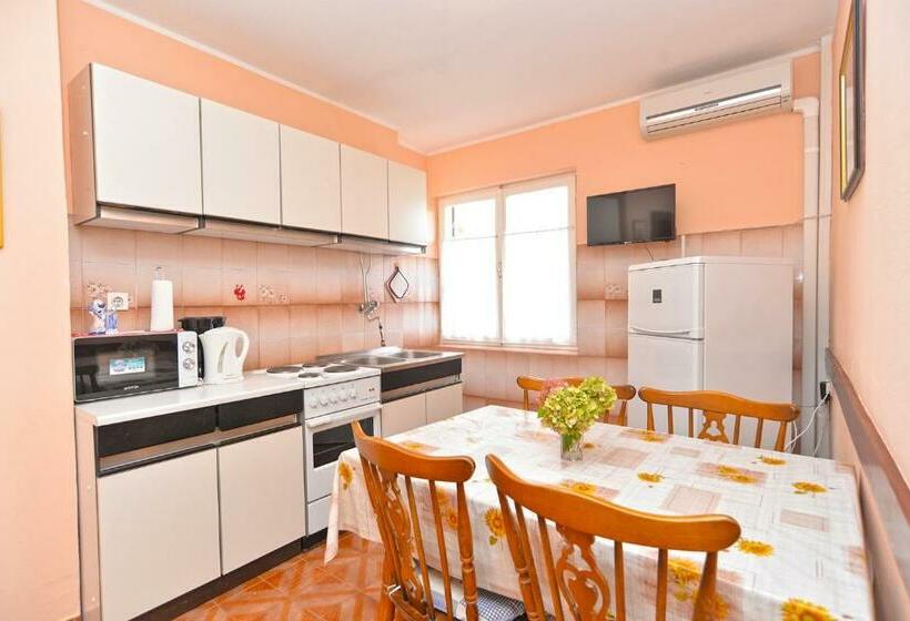 Apartments Medulinska Rabac 757
