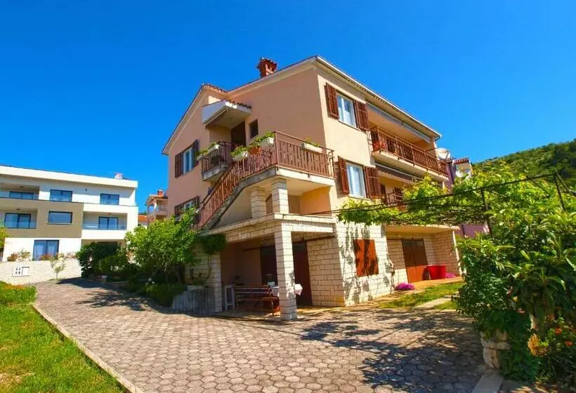 Apartments Medulinska Rabac 757