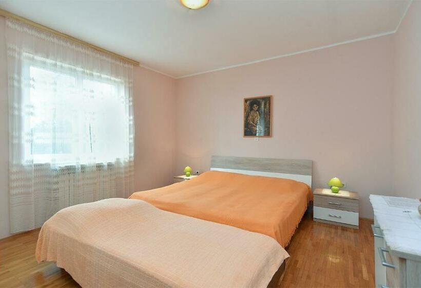 Apartments Medulinska Rabac 757