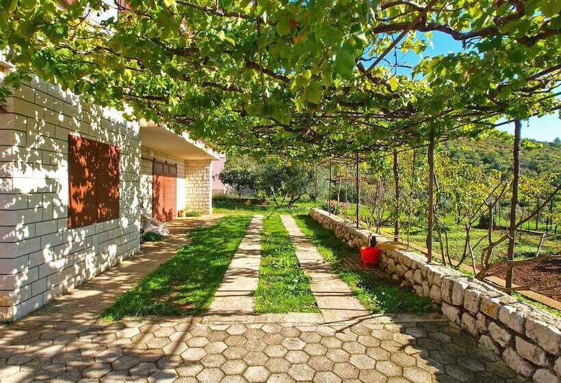 Apartments Medulinska Rabac 757