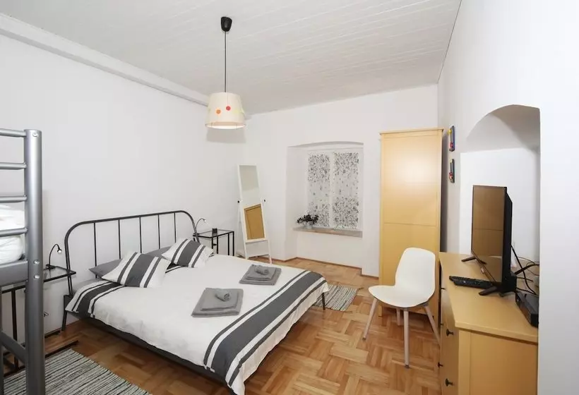 Apartment Kiara šibenik