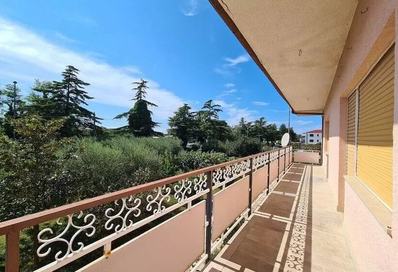 Apartments Fazanska 930