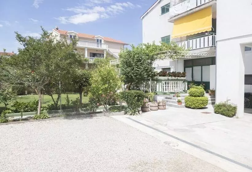 Apartments Zanze