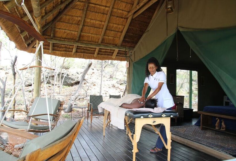 هتل Parsons Hilltop Safari Camp