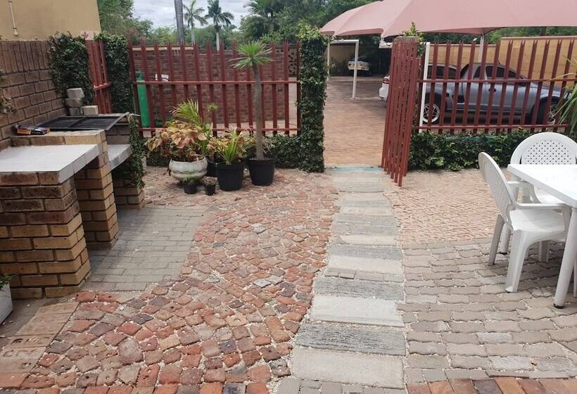 Pension Selati Guest House