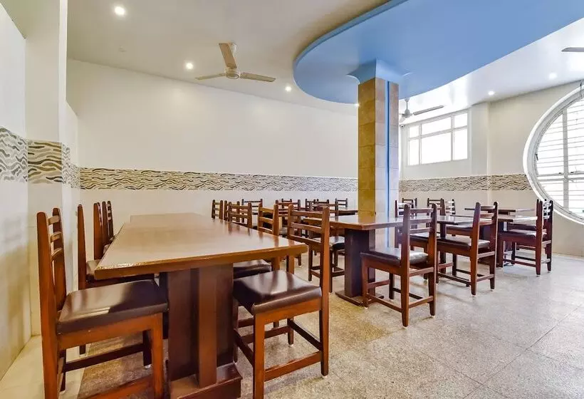 Fabhotel Shivam
