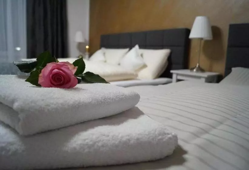 هتل Der Gutschmecker Bad Bramstedt