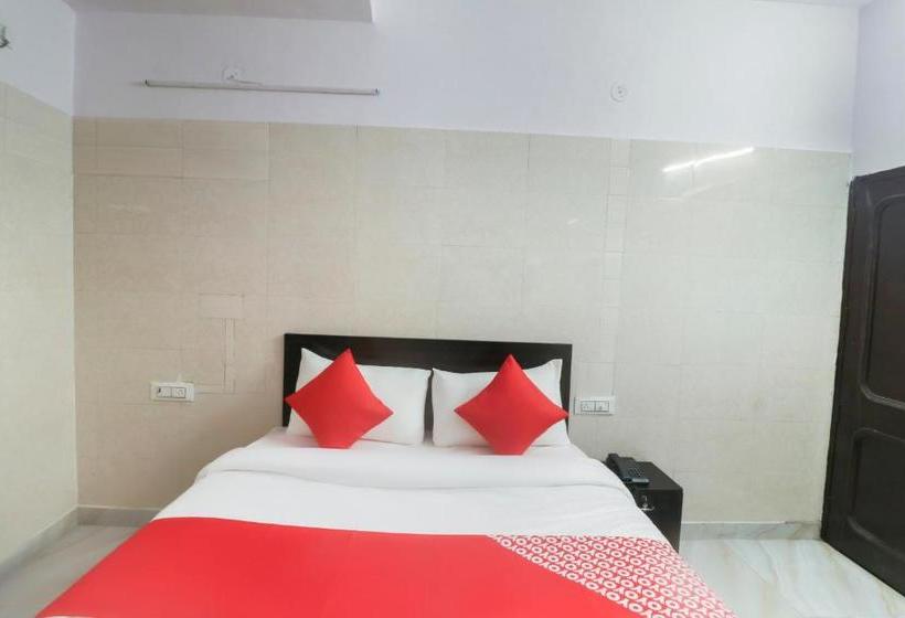 فندق Oyo Flagship 49326 Defence Colony Bhopura