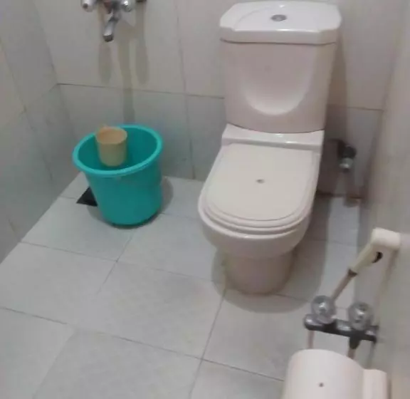 پانسیون New City Lodges Guesthouse