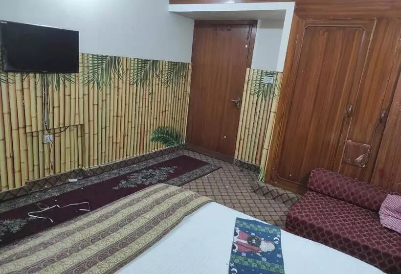 پانسیون New City Lodges Guesthouse