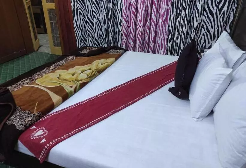 پانسیون New City Lodges Guesthouse