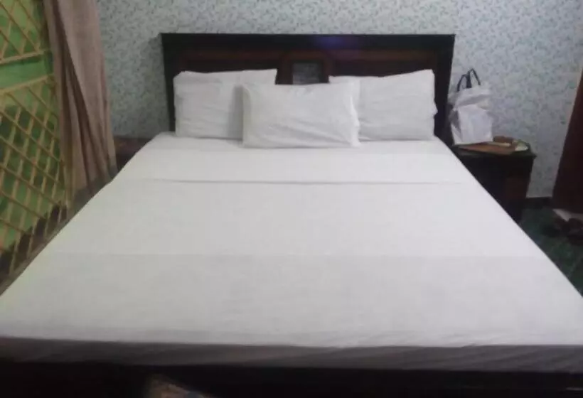 پانسیون New City Lodges Guesthouse