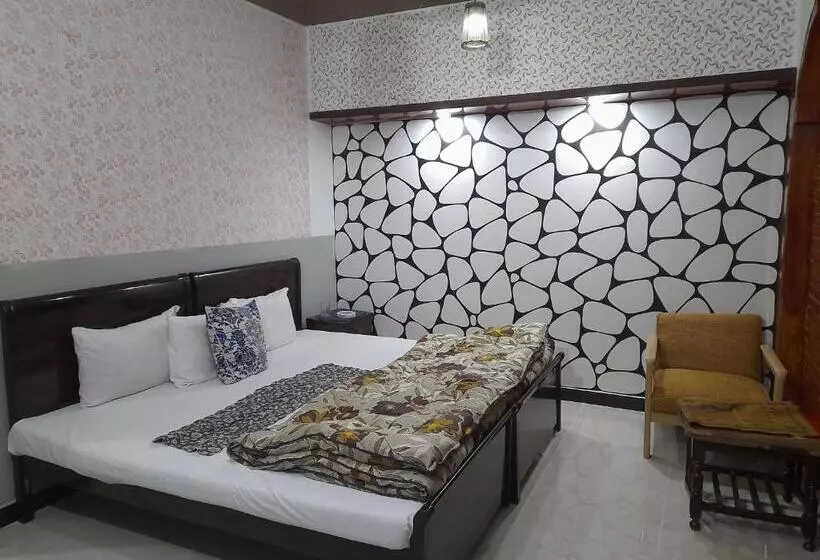 پانسیون New City Lodges Guesthouse