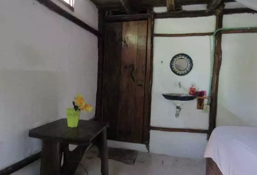 هتل Pancho Villa Tulum