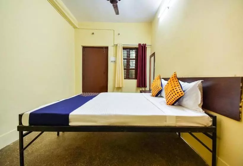 ホテル Spot On 65531 Pratap Lodge & Guest House