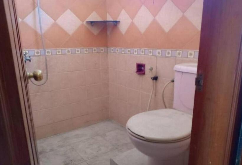 Hotel Oyo 2342 Asti Residence 1