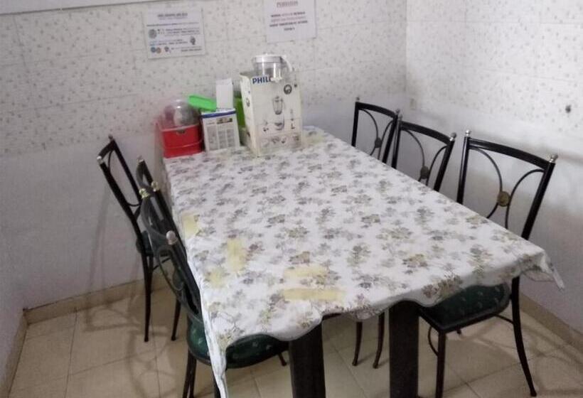 Hotel Oyo 2342 Asti Residence 1