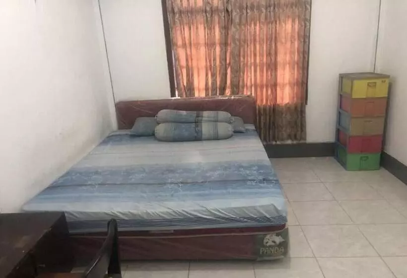 Hotelli Oyo 2342 Asti Residence 1