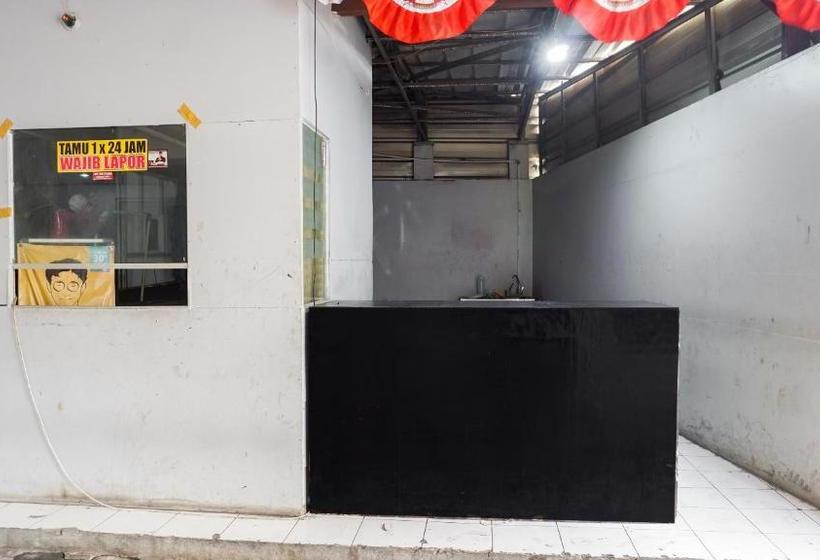 Hotel Oyo Life 2050 D Cinnamons Residence