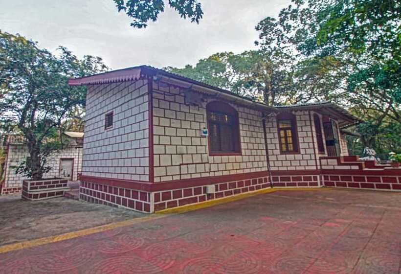 Hotelli Treebo Shalimar In The Forest