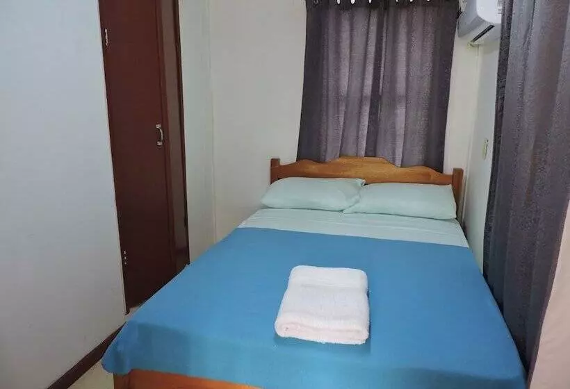 ホテル Wild Panther S Guest House & Hostel